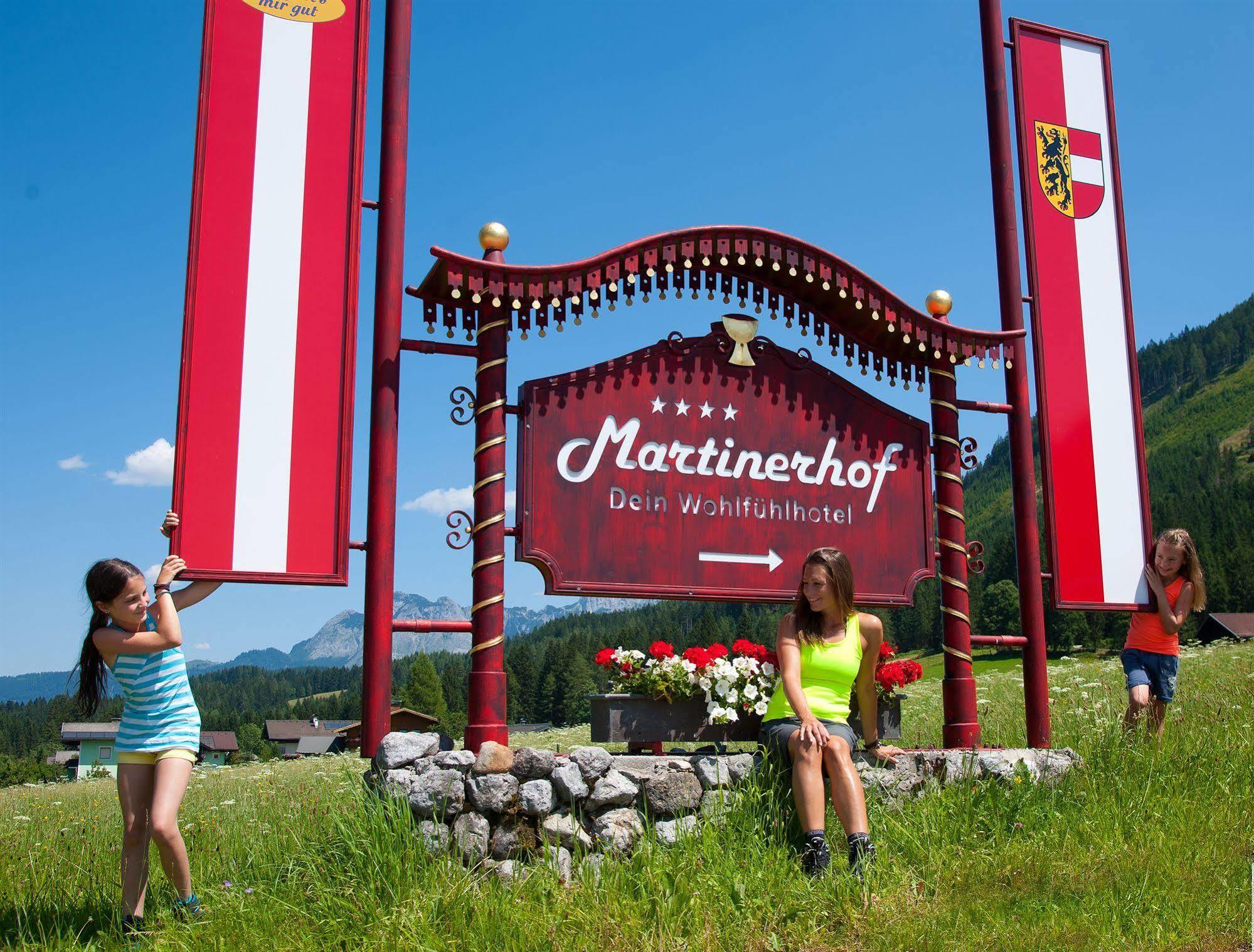 Wohlfuehlresort Und Feriengut Martinerhof Sankt Martin am Tennengebirge Zewnętrze zdjęcie