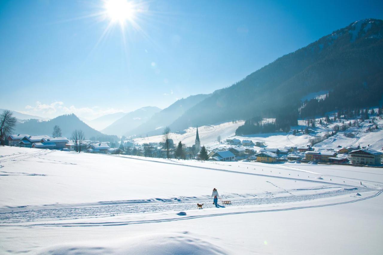 Wohlfuehlresort Und Feriengut Martinerhof Sankt Martin am Tennengebirge Zewnętrze zdjęcie
