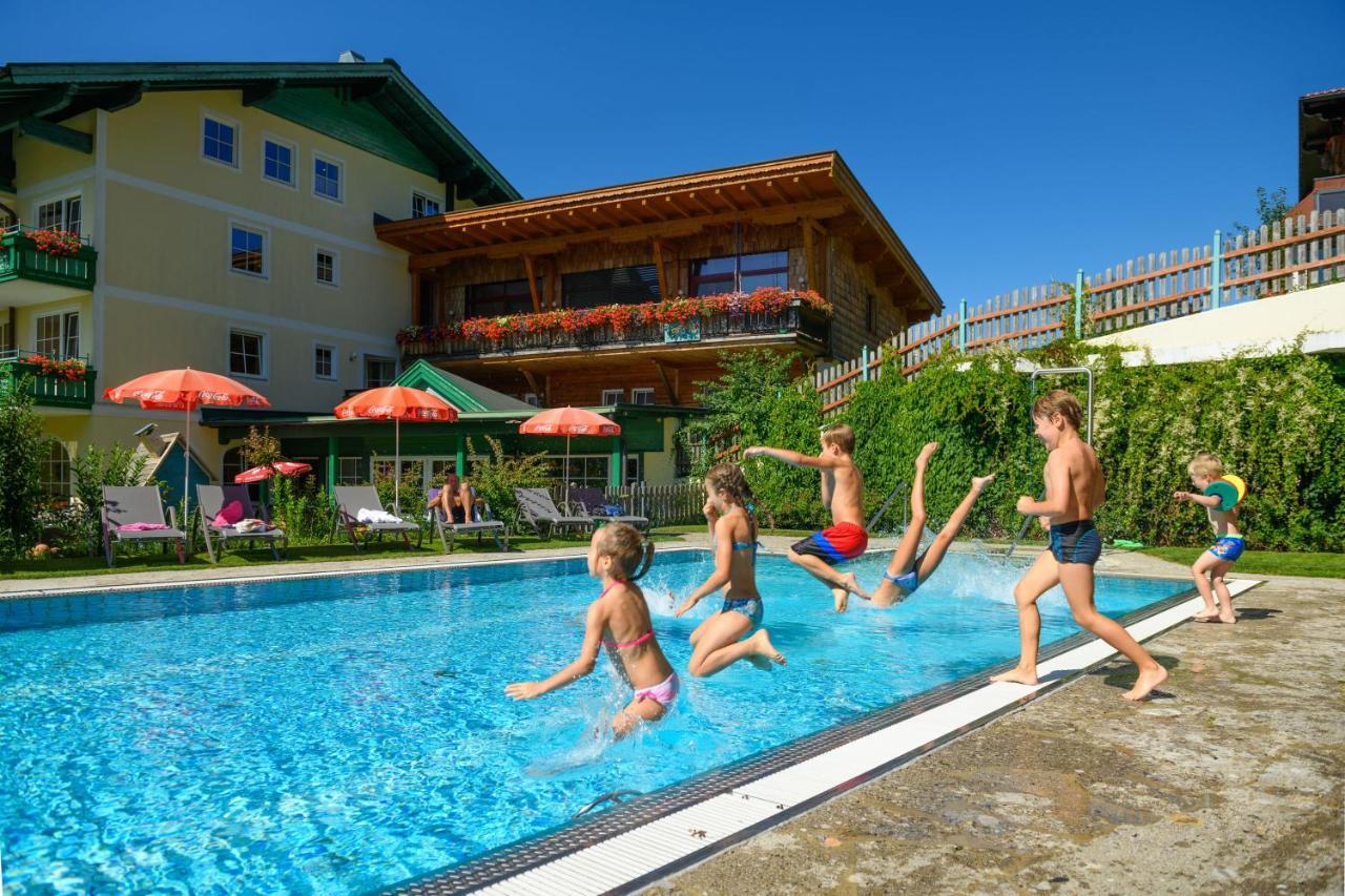 Wohlfuehlresort Und Feriengut Martinerhof Sankt Martin am Tennengebirge Zewnętrze zdjęcie